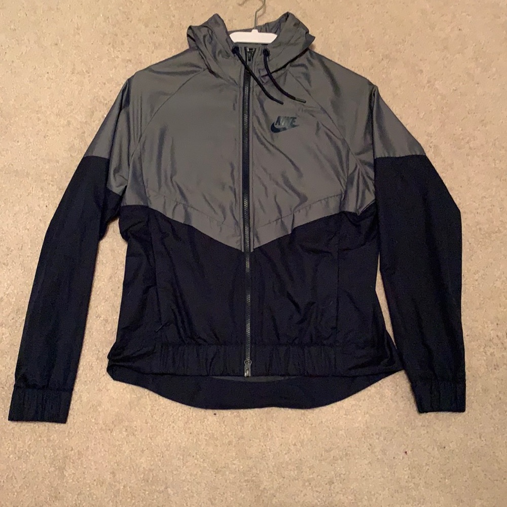 Nike windbreaker